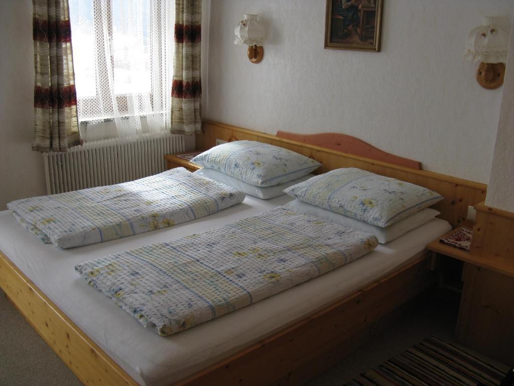 Appartement Haus Pfarrkirchner à Mauterndorf  Chambre photo